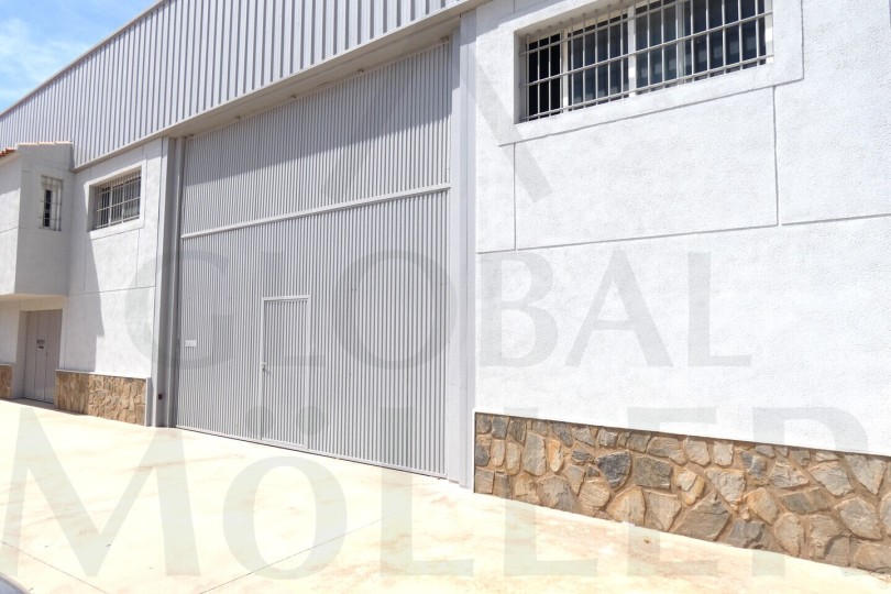 Nave Industrial en Calle Berna Nº 25 - Pol. Ind. Cabezo Beaza
