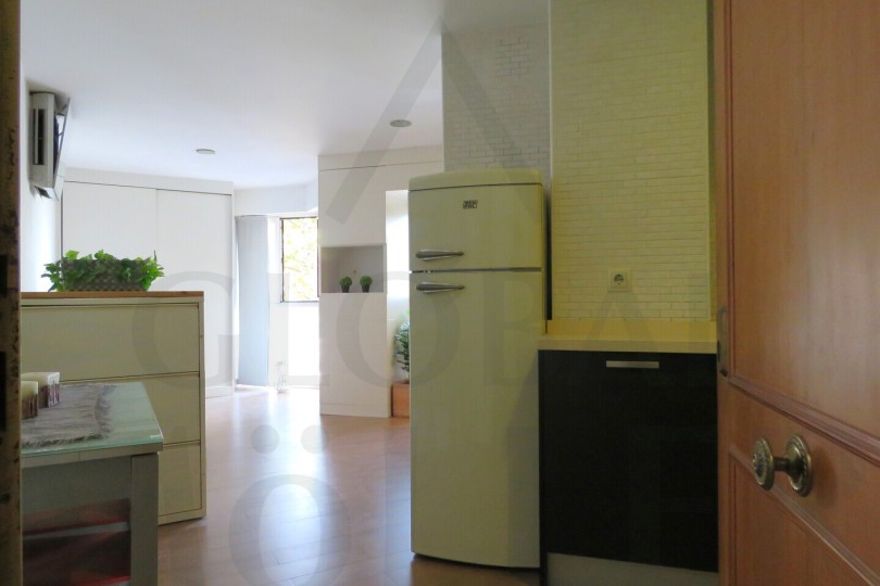 RESERVADA en Calle Wssell de Guimbarda Nº 34 - Avenida Reina Victoria